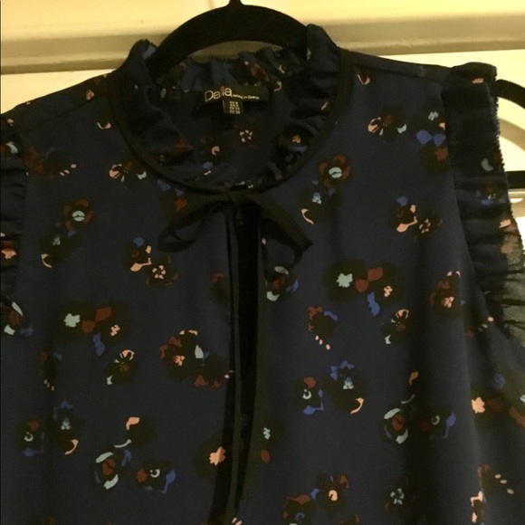 NWOT Dalia Sleeveless Navy Floral Dress - Picture 5 of 7